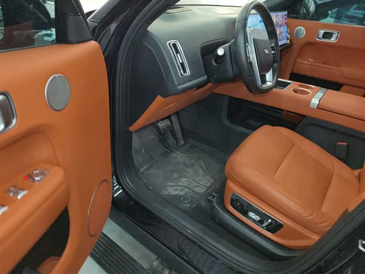 Фото 16 - LiXiang L9