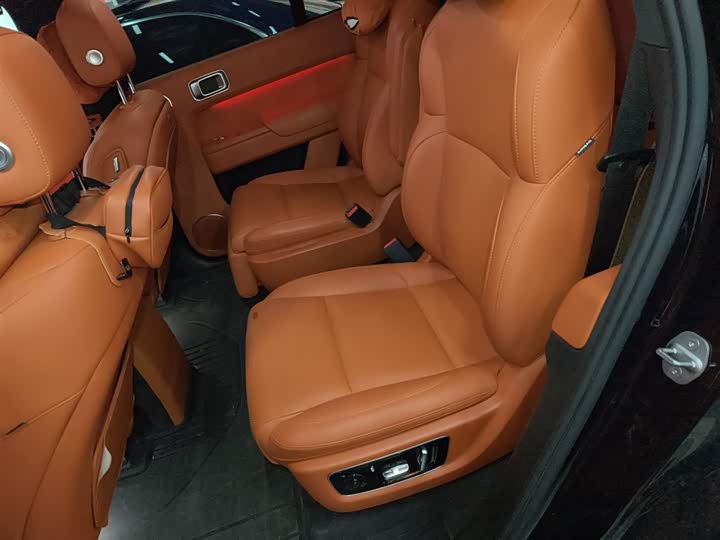 Фото 17 - LiXiang L9