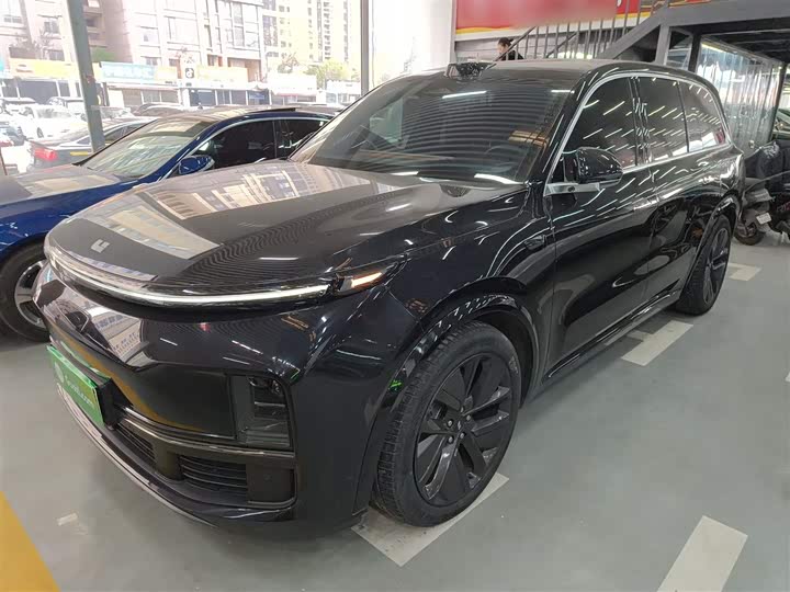 Фото 2 - LiXiang L9