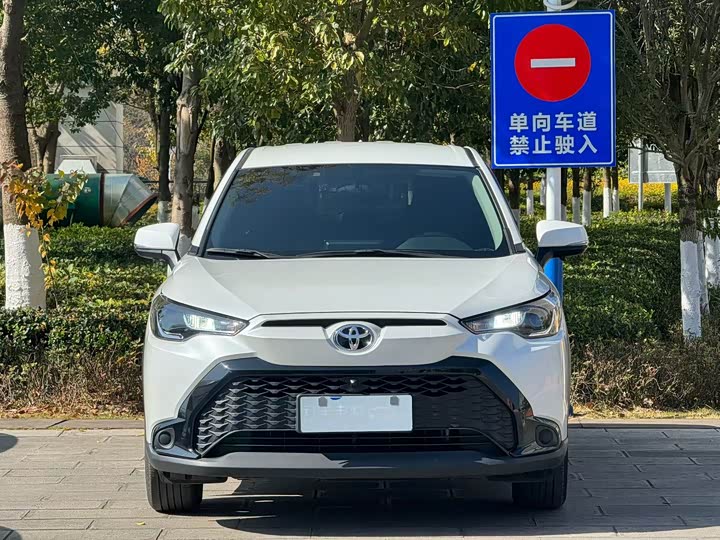 Фото 2 - Toyota Frontlander