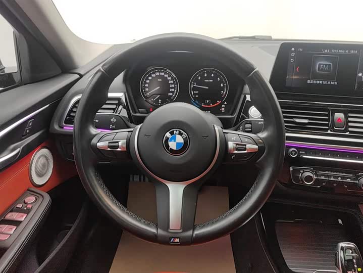 Фото 15 - BMW 1 Series