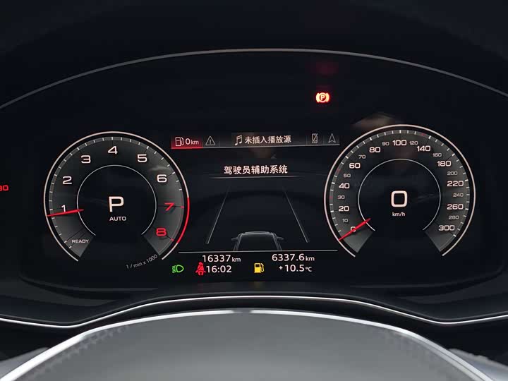 Фото 24 - Audi A6L