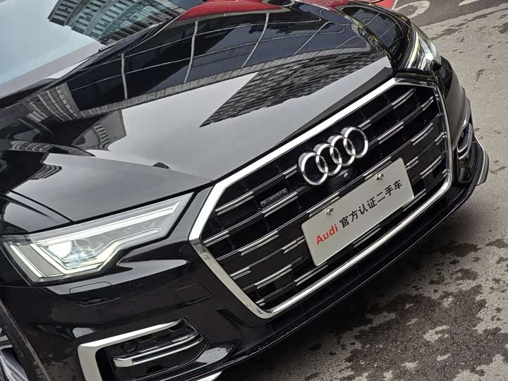 Фото 7 - Audi A6L