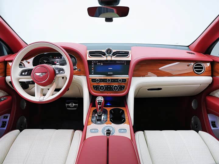 Фото 5 - Bentley Bentayga