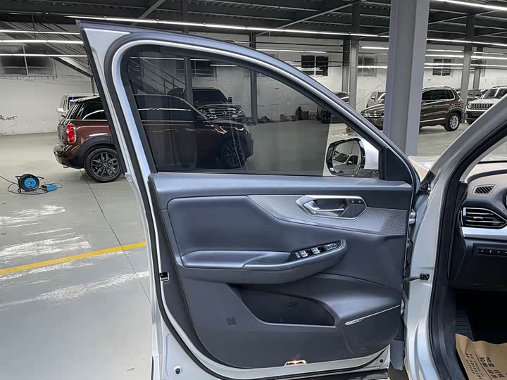 Фото 7 - Beijing X7