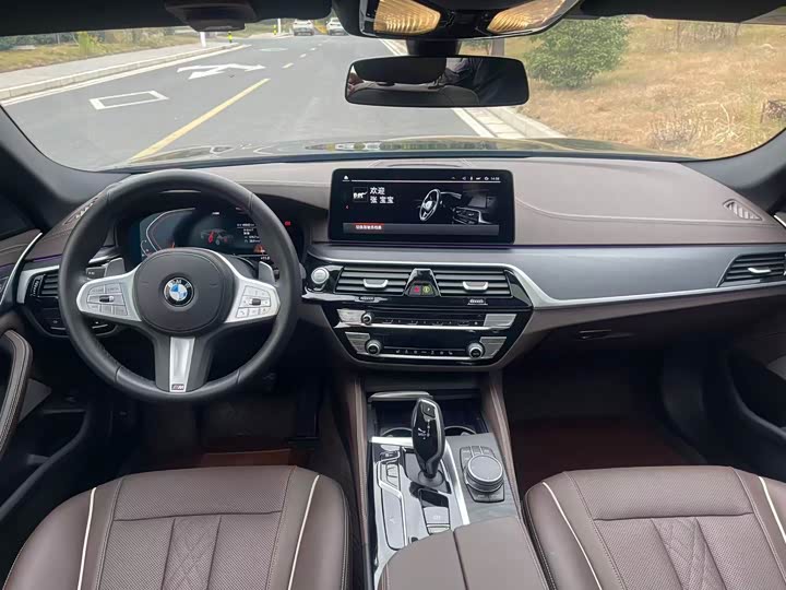 Фото 11 - BMW 5 Series