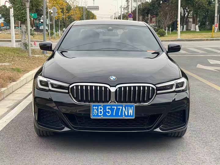 Фото 2 - BMW 5 Series