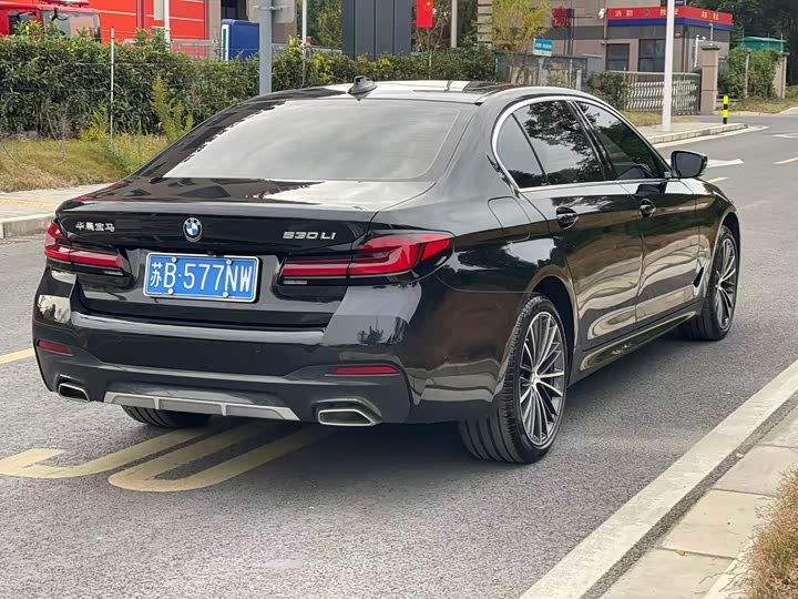 Фото 7 - BMW 5 Series