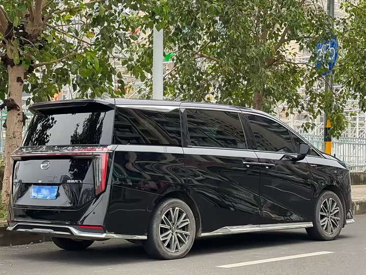 Фото 9 - GAC Trumpchi M8