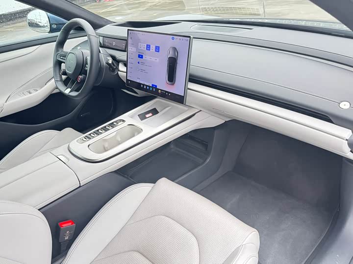 Фото 5 - Xiaomi SU7