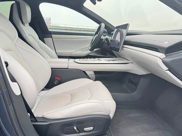 Фото 6 - Xiaomi SU7