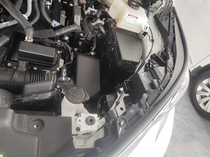 Фото 29 - Toyota Granvia