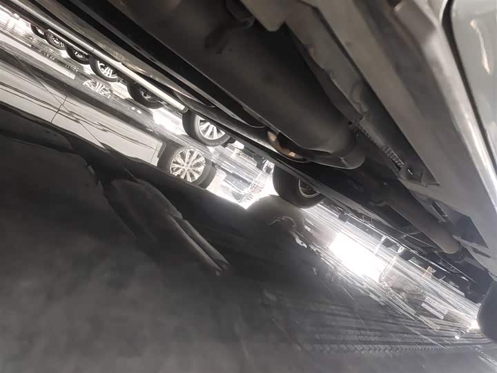 Фото 4 - Toyota Granvia