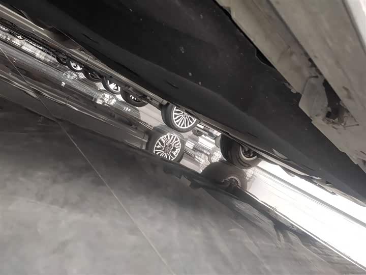 Фото 8 - Toyota Granvia