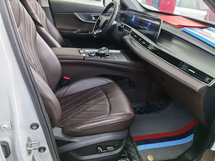 Фото 14 - Chery Tiggo 8 Pro