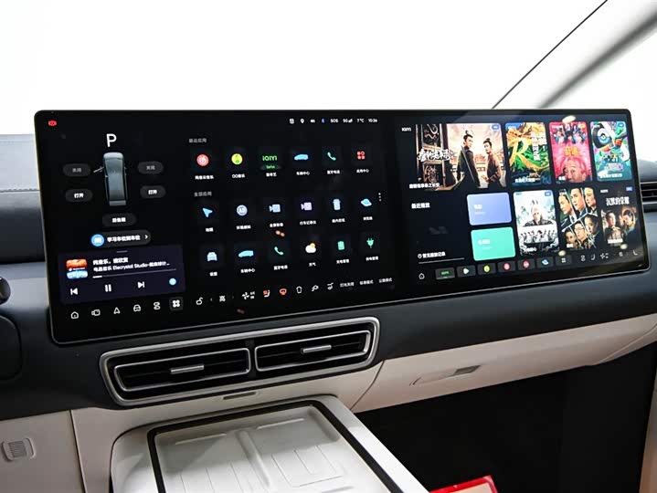 Фото 27 - LiXiang Mega