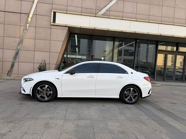 Фото 4 - Mercedes-Benz A-Class