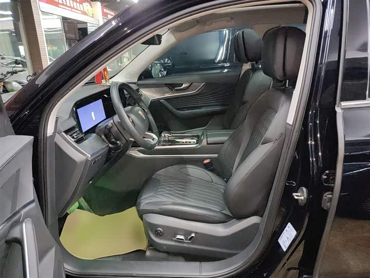 Фото 15 - Hongqi HS5