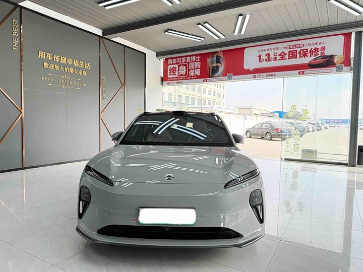 Фото 2 - Nio ET5T