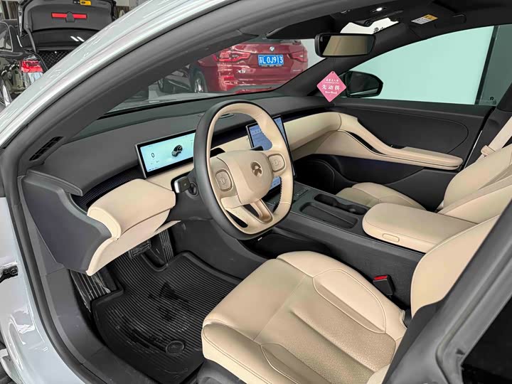 Фото 20 - Nio ET5T