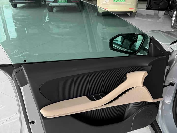 Фото 23 - Nio ET5T