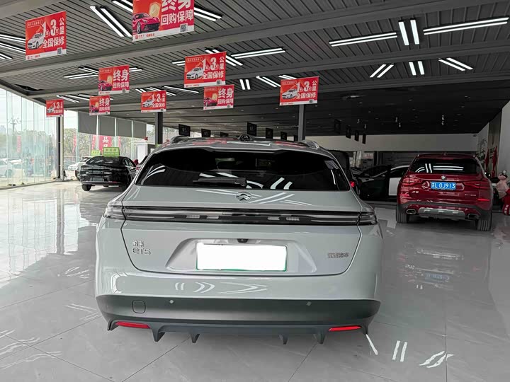 Фото 4 - Nio ET5T