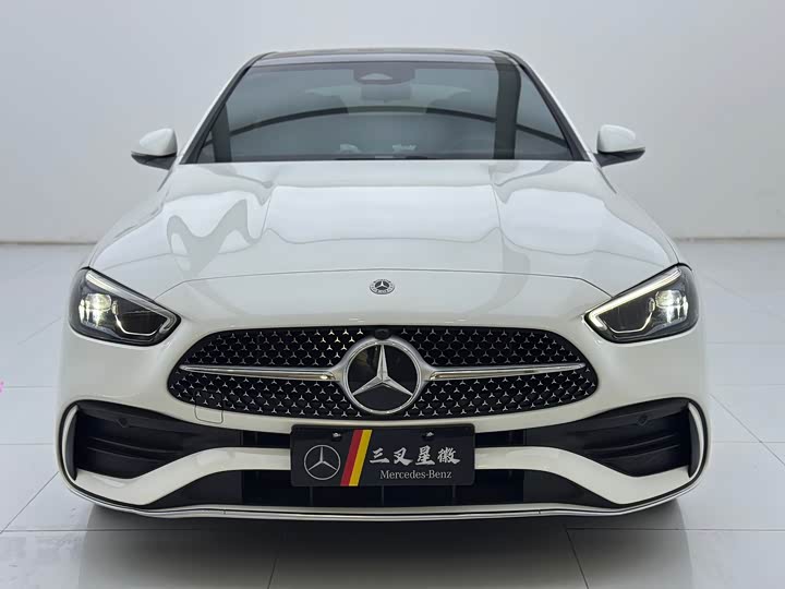 Фото 2 - Mercedes-Benz C-Class