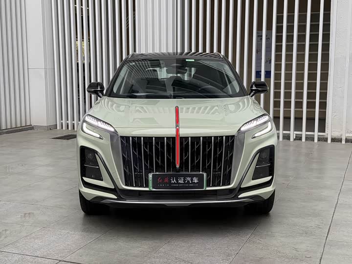 Фото 2 - Hongqi HS3 Hybrid