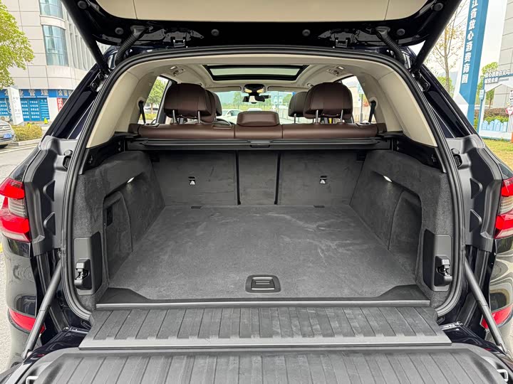 Фото 12 - BMW X5