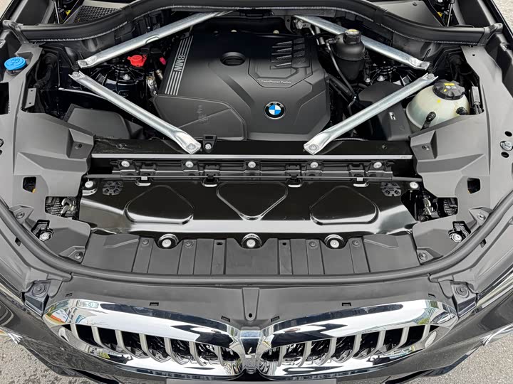 Фото 13 - BMW X5