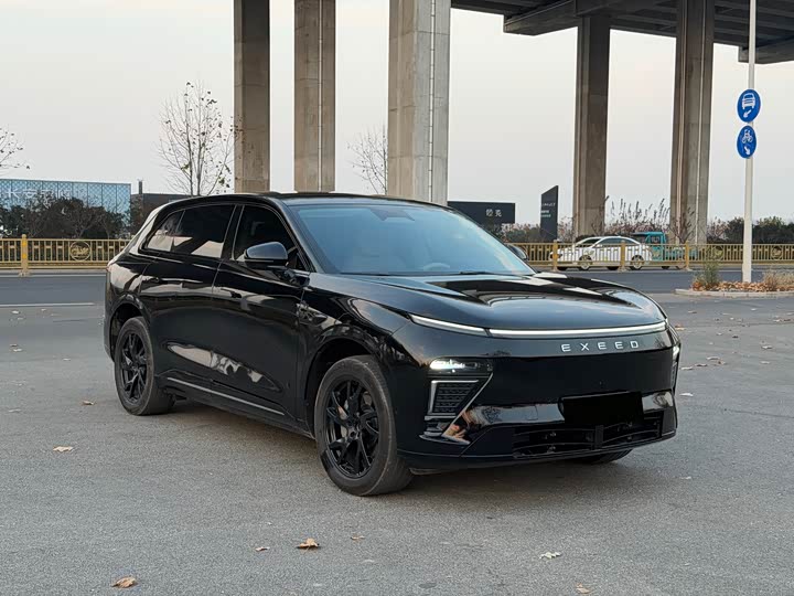 Фото 3 - Exeed Sterra ET