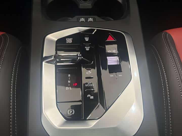 Фото 19 - BMW 2 Series