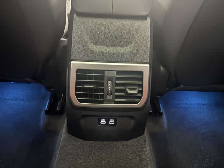 Фото 20 - BMW 2 Series