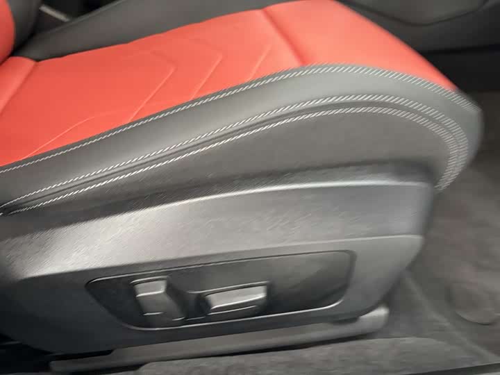 Фото 27 - BMW 2 Series