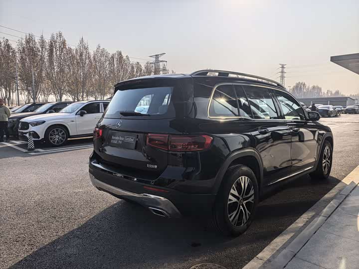 Фото 7 - Mercedes-Benz GLB-Class