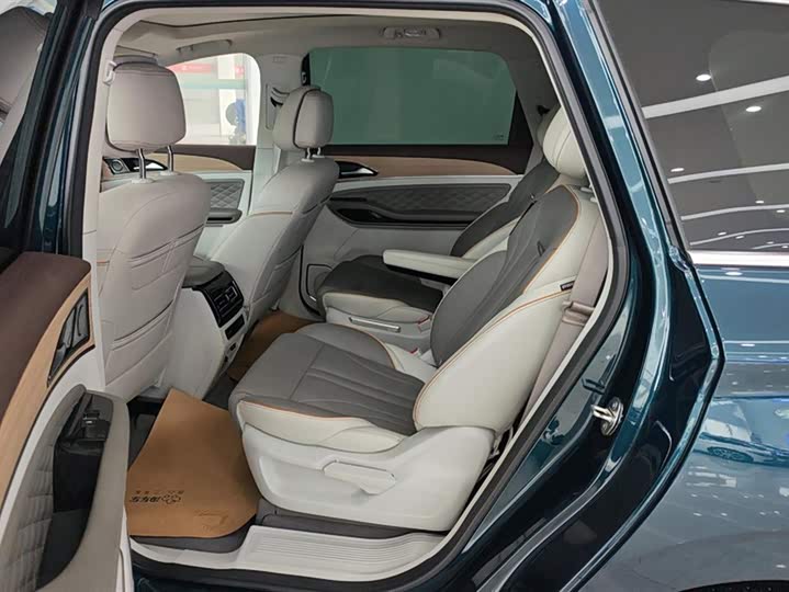 Фото 11 - Dongfeng Forthing Yacht