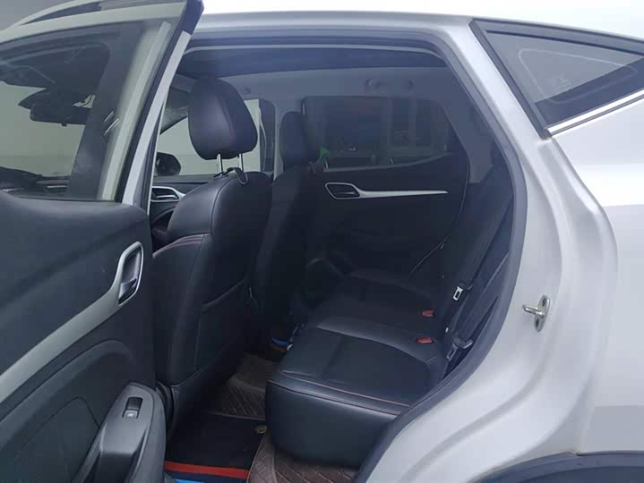 Фото 11 - MG Motor ZS