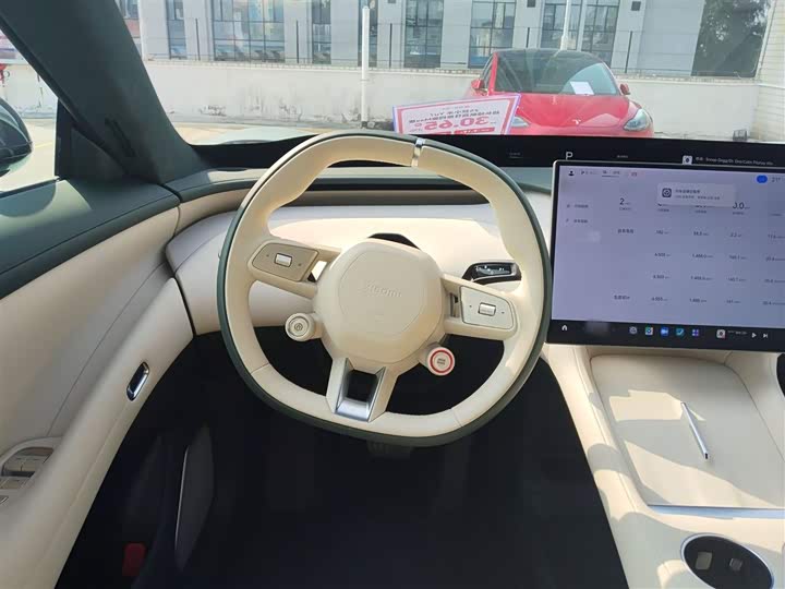 Фото 11 - Xiaomi YU7