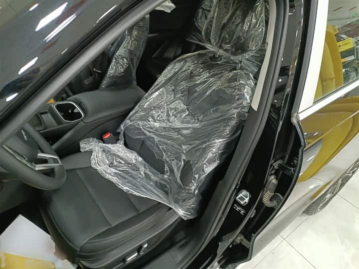 Фото 14 - Haval Ruge Max