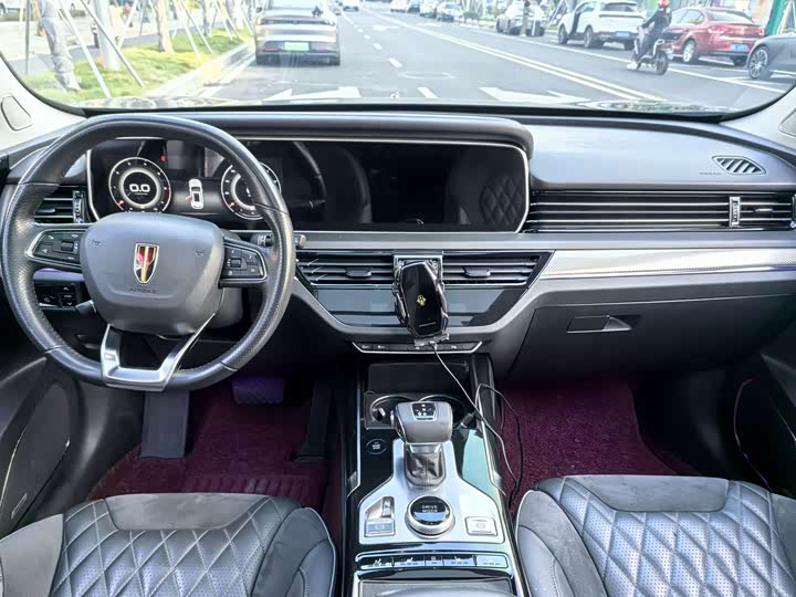 Фото 6 - Hongqi HS5