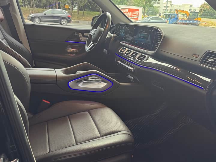 Фото 8 - Mercedes-Benz GLE-Class