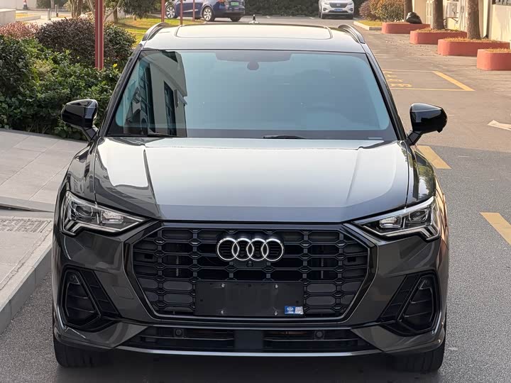 Фото 3 - Audi Q3