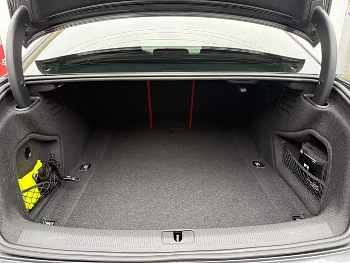 Фото 12 - Audi S4