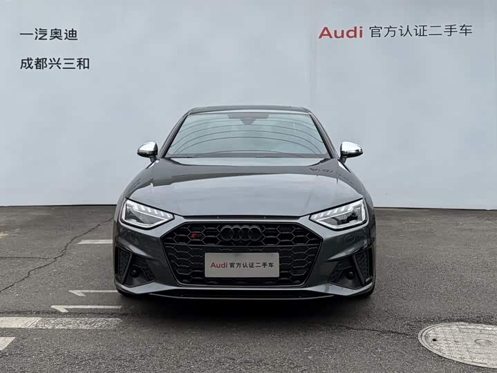 Фото 2 - Audi S4