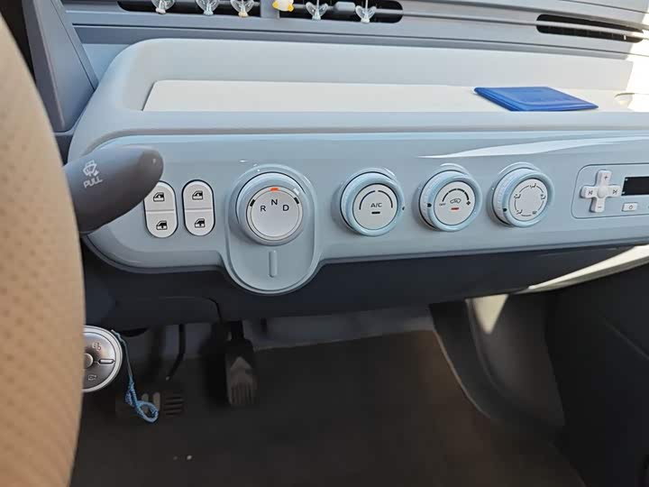 Фото 13 - Bestune Pony