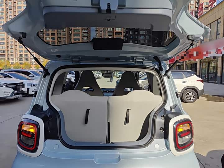 Фото 19 - Bestune Pony