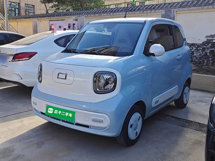 Фото 2 - Bestune Pony