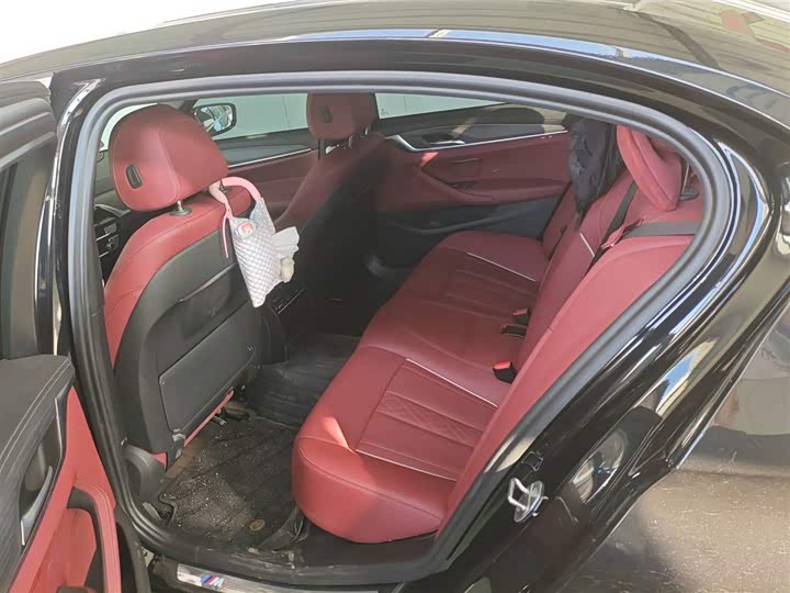 Фото 5 - BMW 5 Series