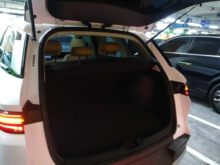 Фото 19 - BYD Song Pro Hybrid