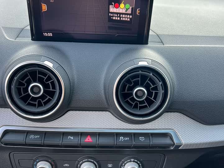 Фото 11 - Audi Q2L